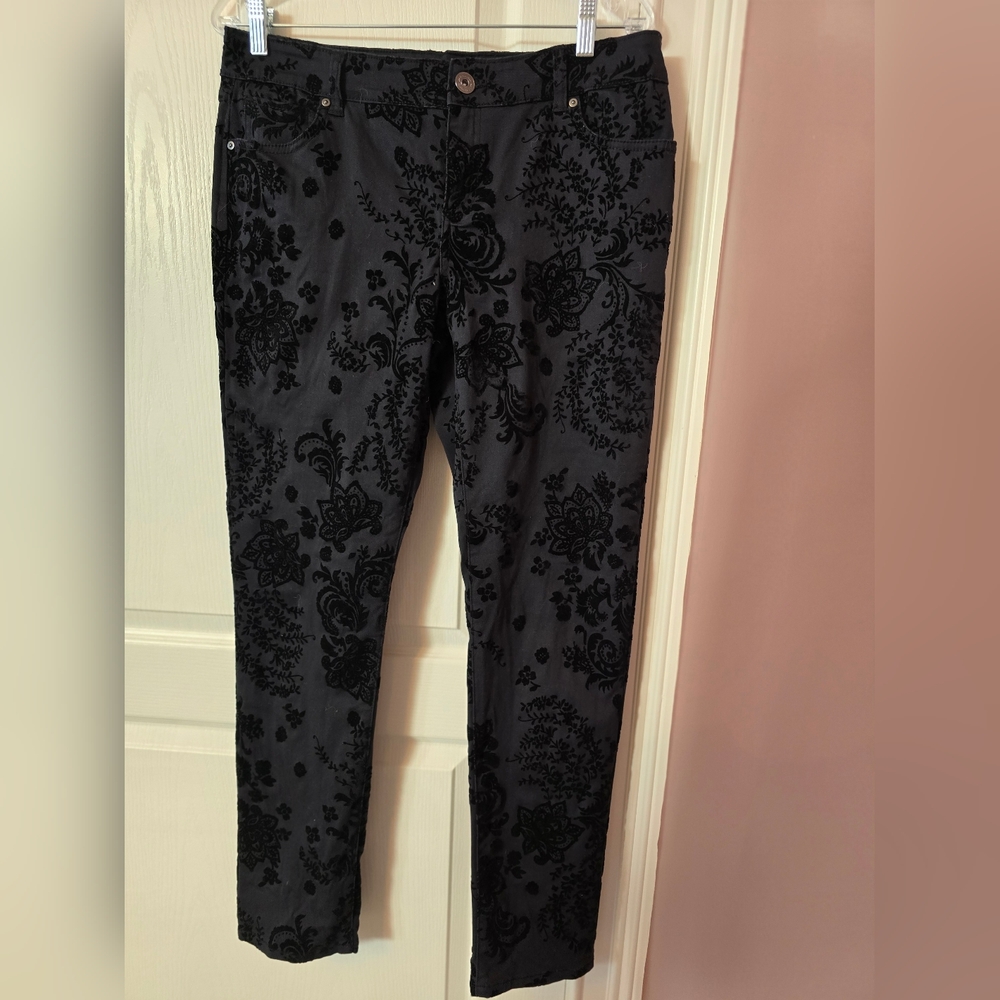 INC‎ International Concepts Black Floral Jeans Size 10